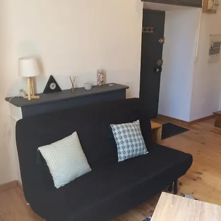 1 Place Saint-marcel Apartman *